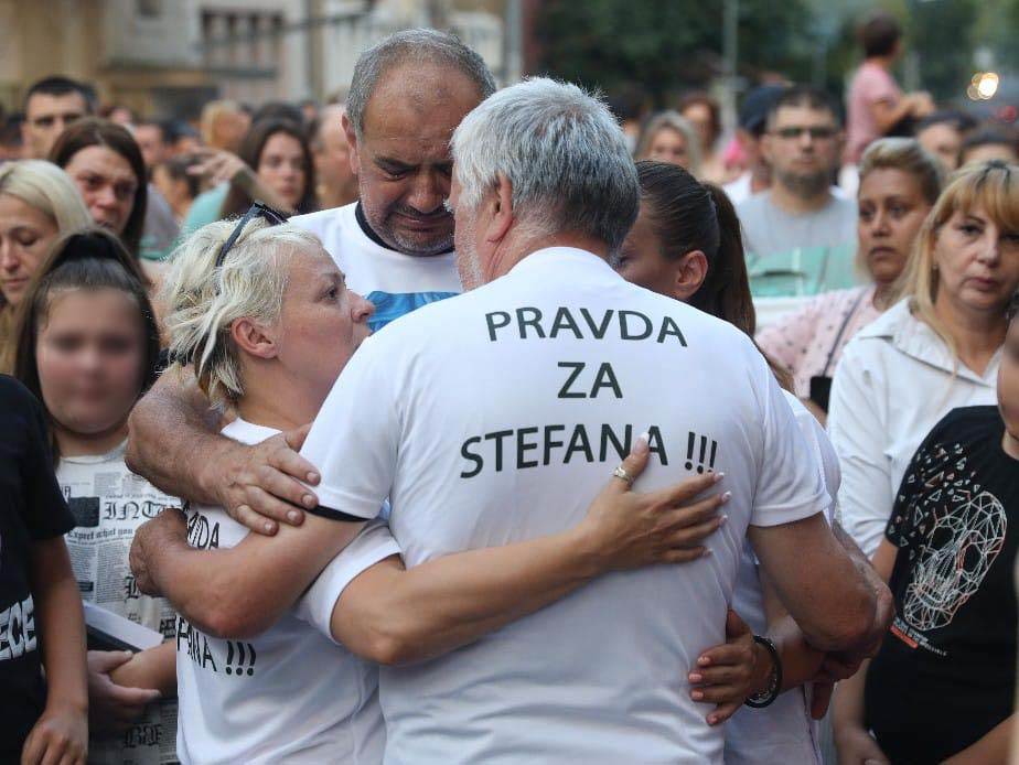 Svedočenje oca malog Stefana