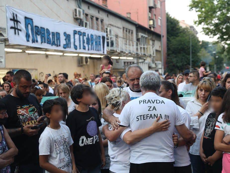 Svedočenje oca malog Stefana