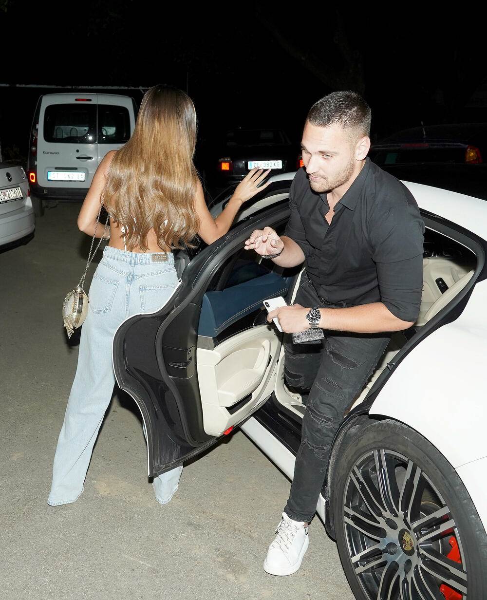 Ana Korać uhvaćena s misterioznim momkom