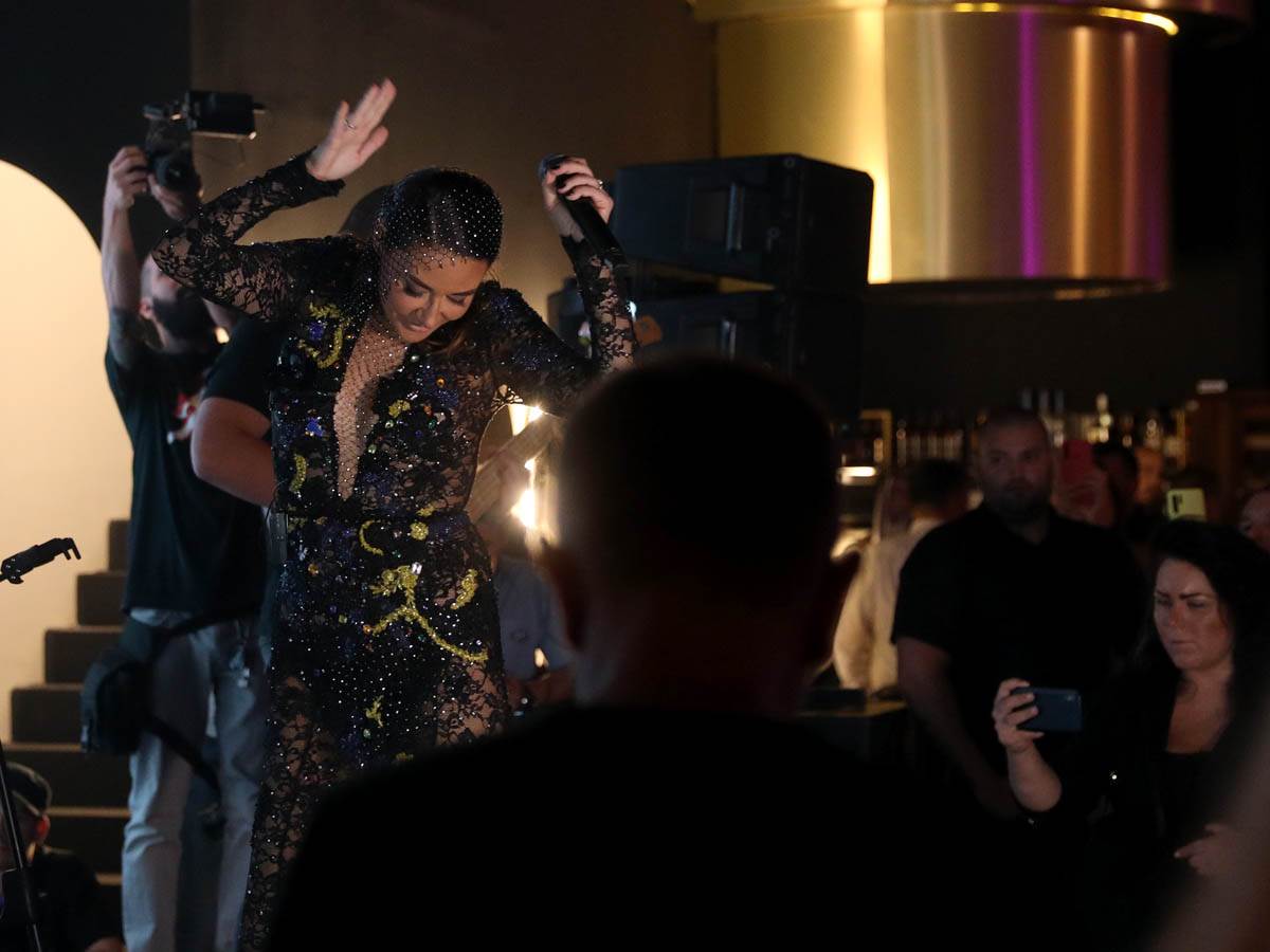 Ana Nikolić otpratila Natašu Bekvalac zbog Raste