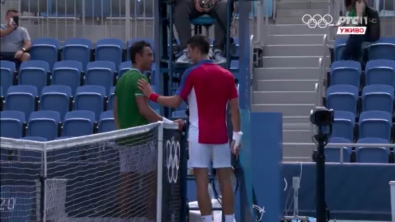 Ugo Delijen i Novak Đoković posle meča na Olimpijskim igrama