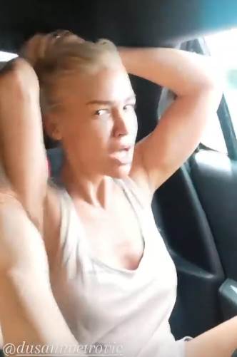 Slika Nataše Bekvalac iz mladosti