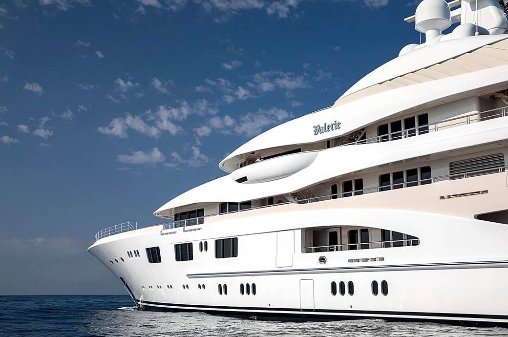 Dženifer Lopez na jahti sa Benom Aflekom