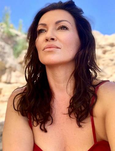 Nina Badrić u kupaćem bez šminke