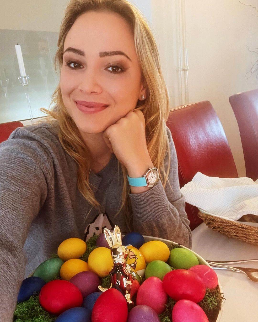 169061961_976845943085945_2302879158302497987_n