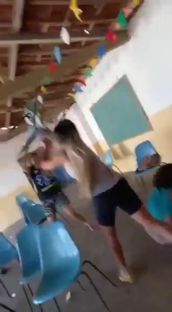 tuča na punktu za vakcinaciju  (8)