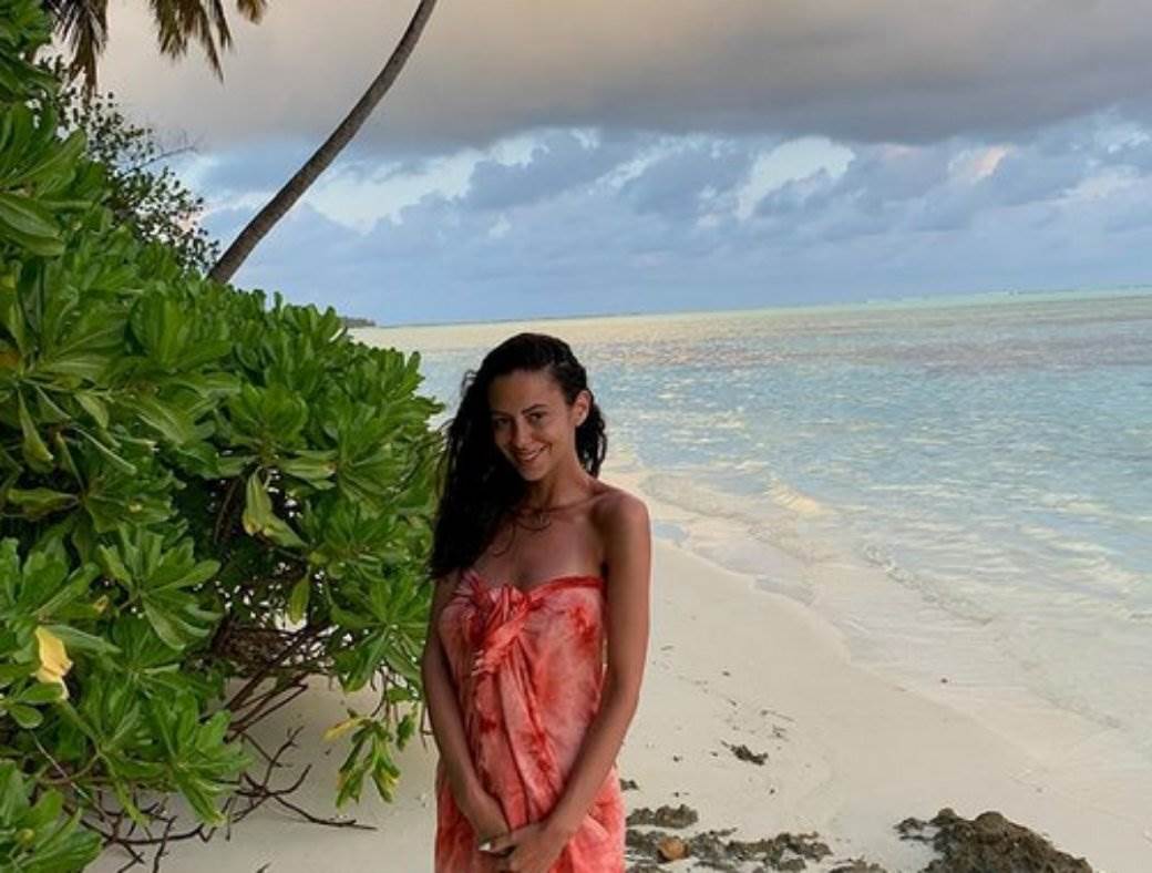 Ćerka Vuka Bojovića Maša Radović radi kao voditeljka