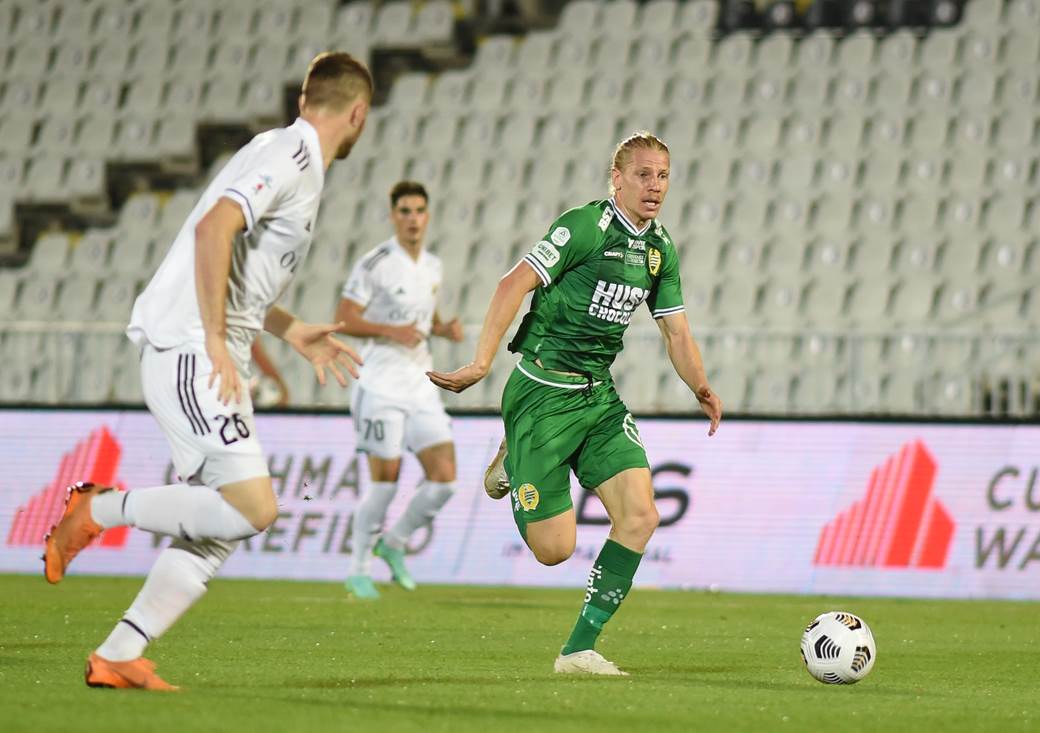 Direktor Čukaričkog preporučuje fudbalera Hamarbija Zvezdi i Partizanu