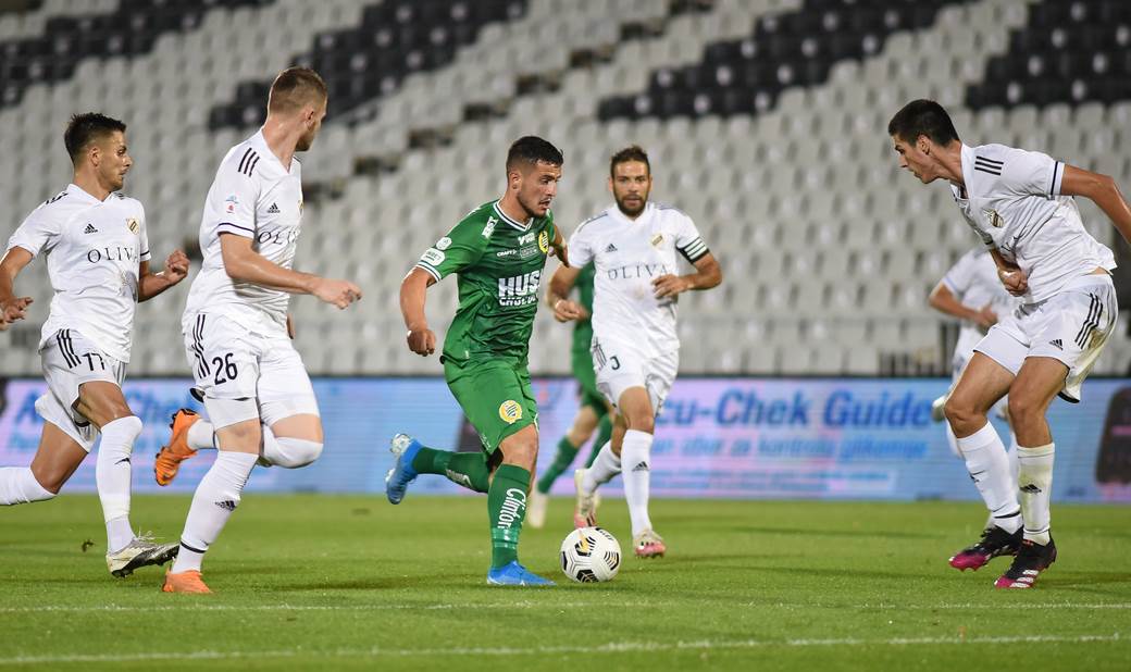 Direktor Čukaričkog preporučuje fudbalera Hamarbija Zvezdi i Partizanu