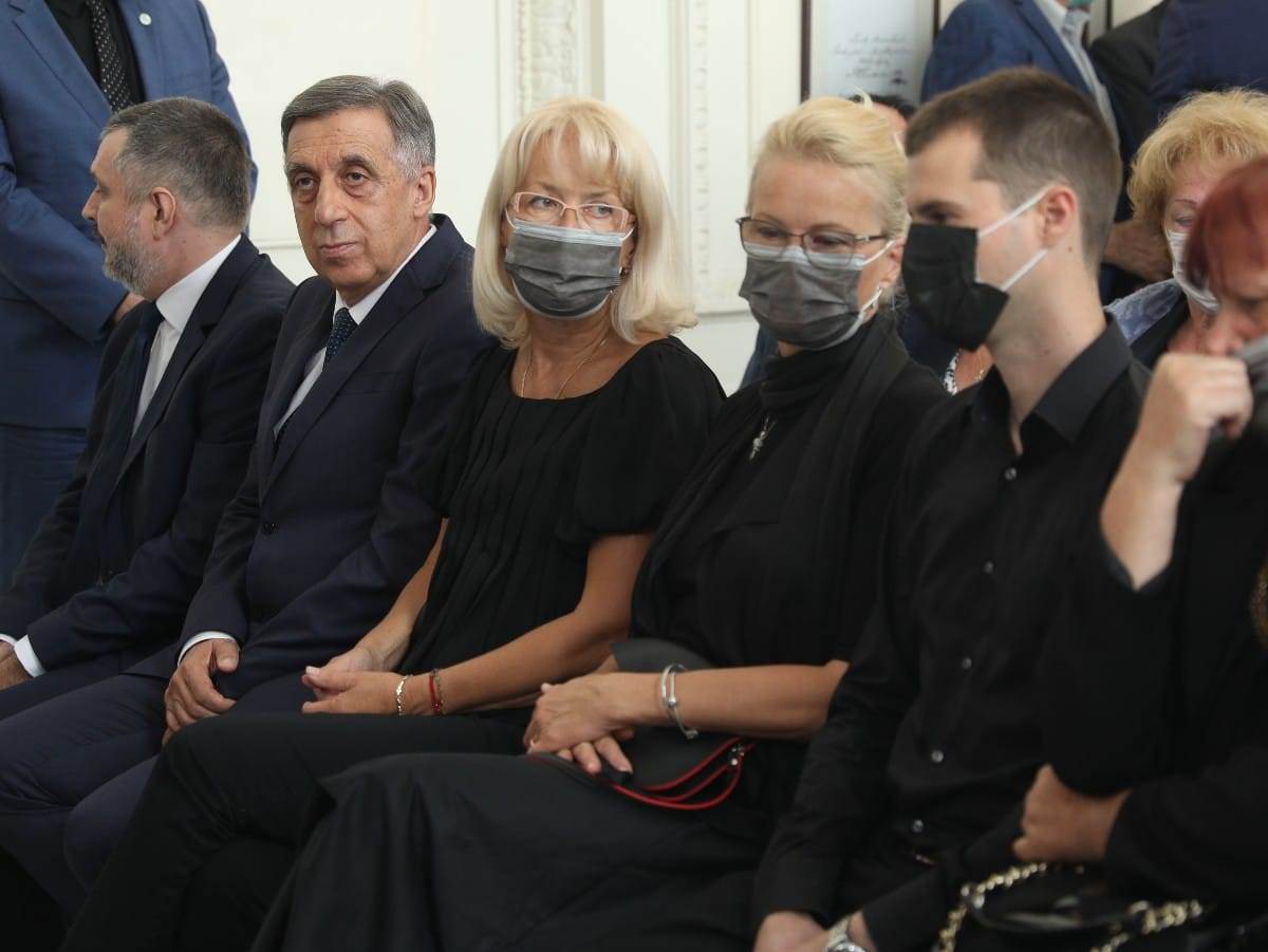 Sahrana Miroslava Lazanskog