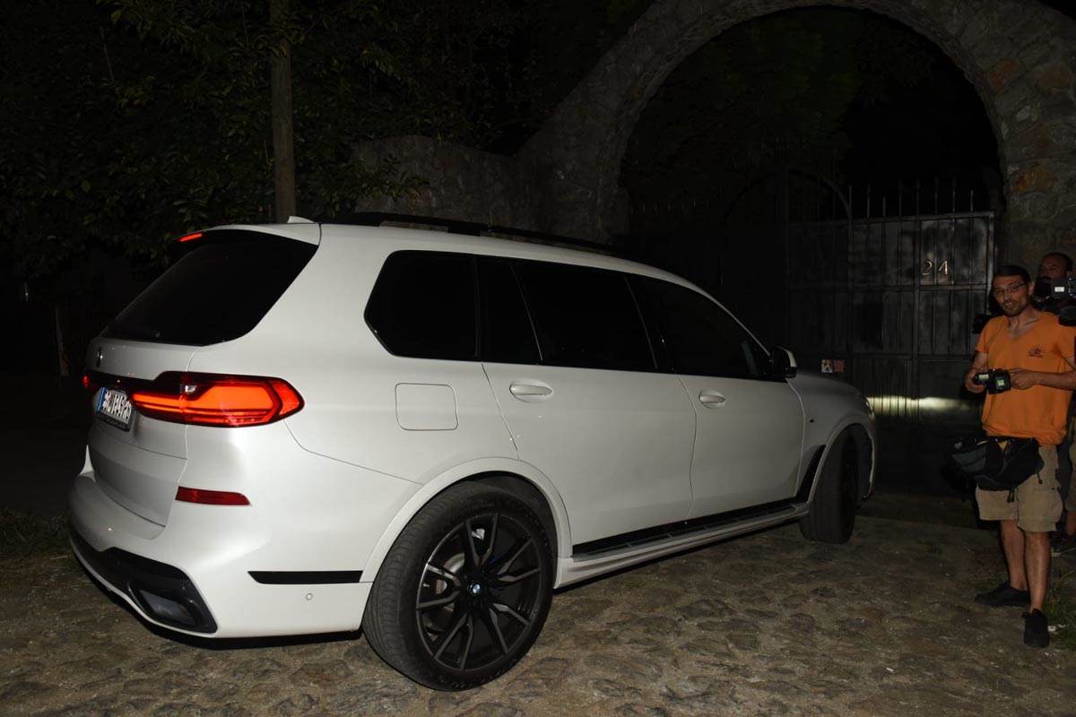 Veljko Ražnatović (4)