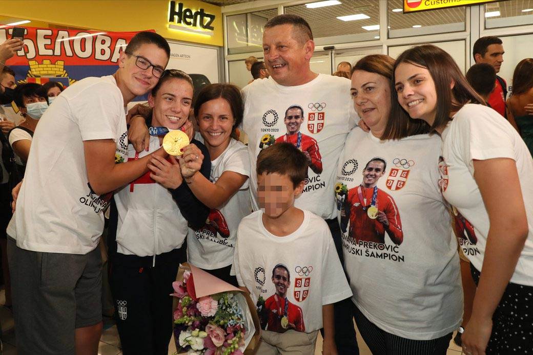 Jovana Preković (5)