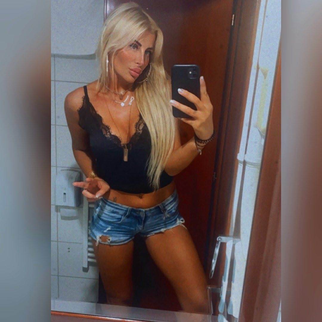 Lana Stanišić voditeljka navija za Velež