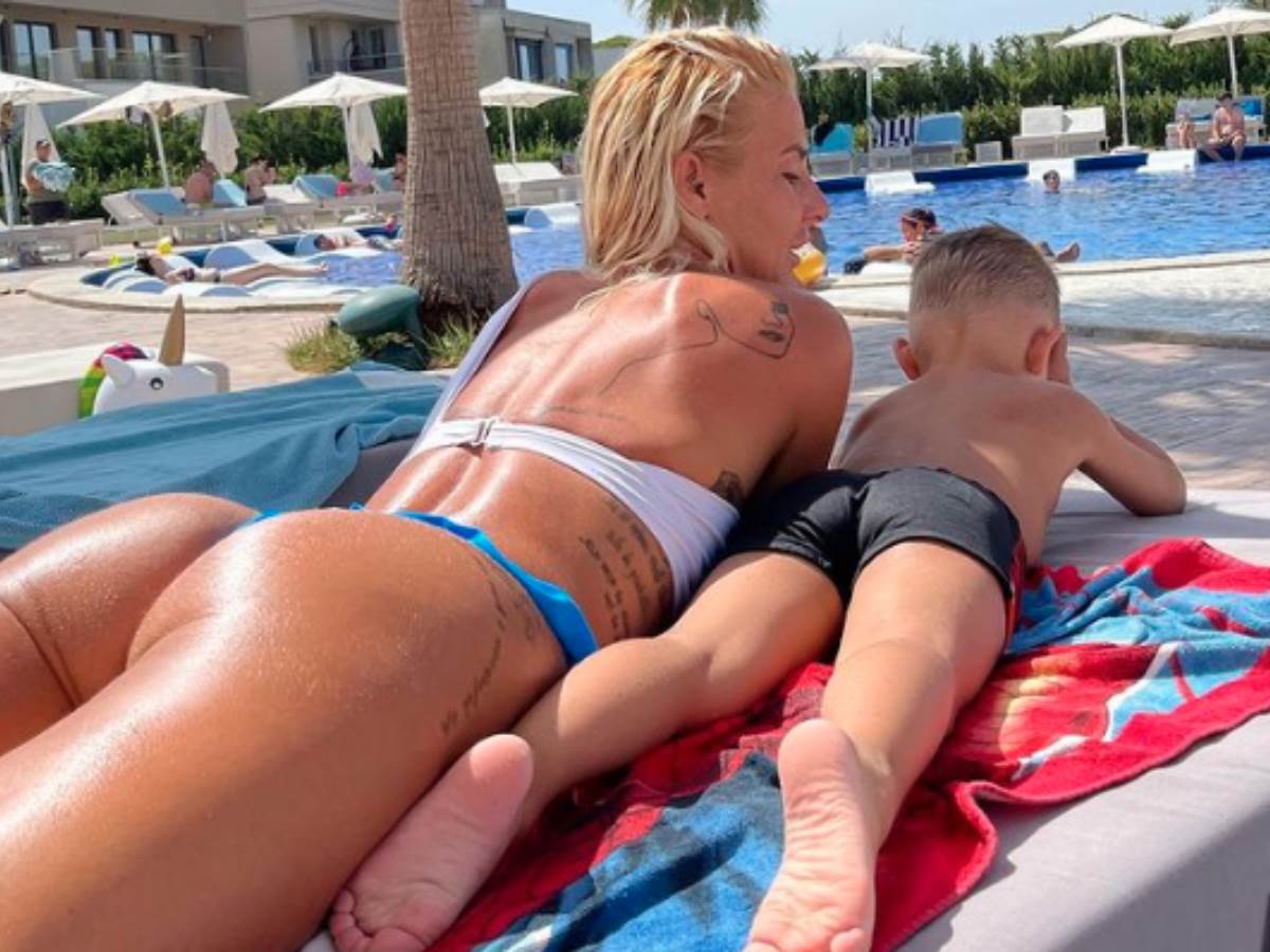 Milicu Dabović isprozivali što prodaje polovne gaće