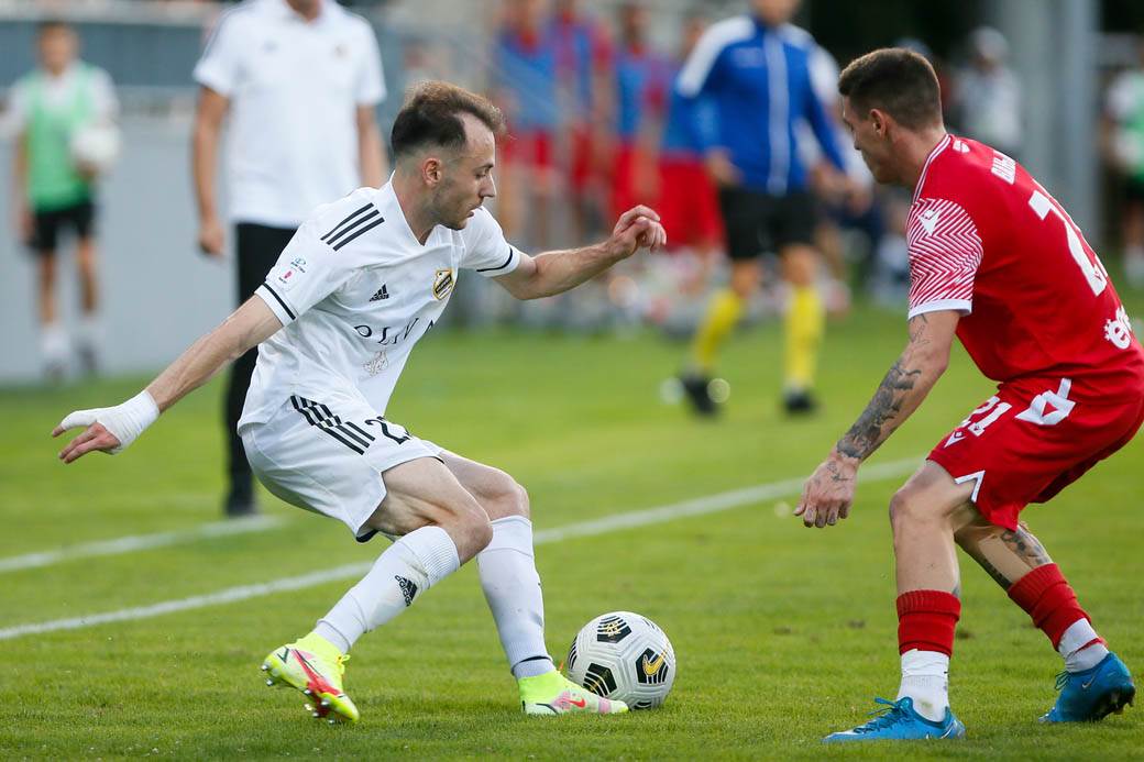 Čukarički Radnički Niš (2)