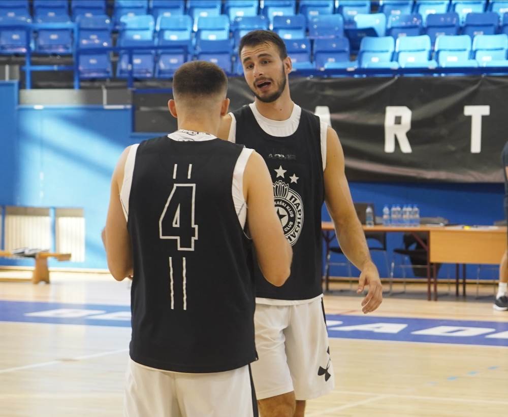 Partizan Košarka (7)