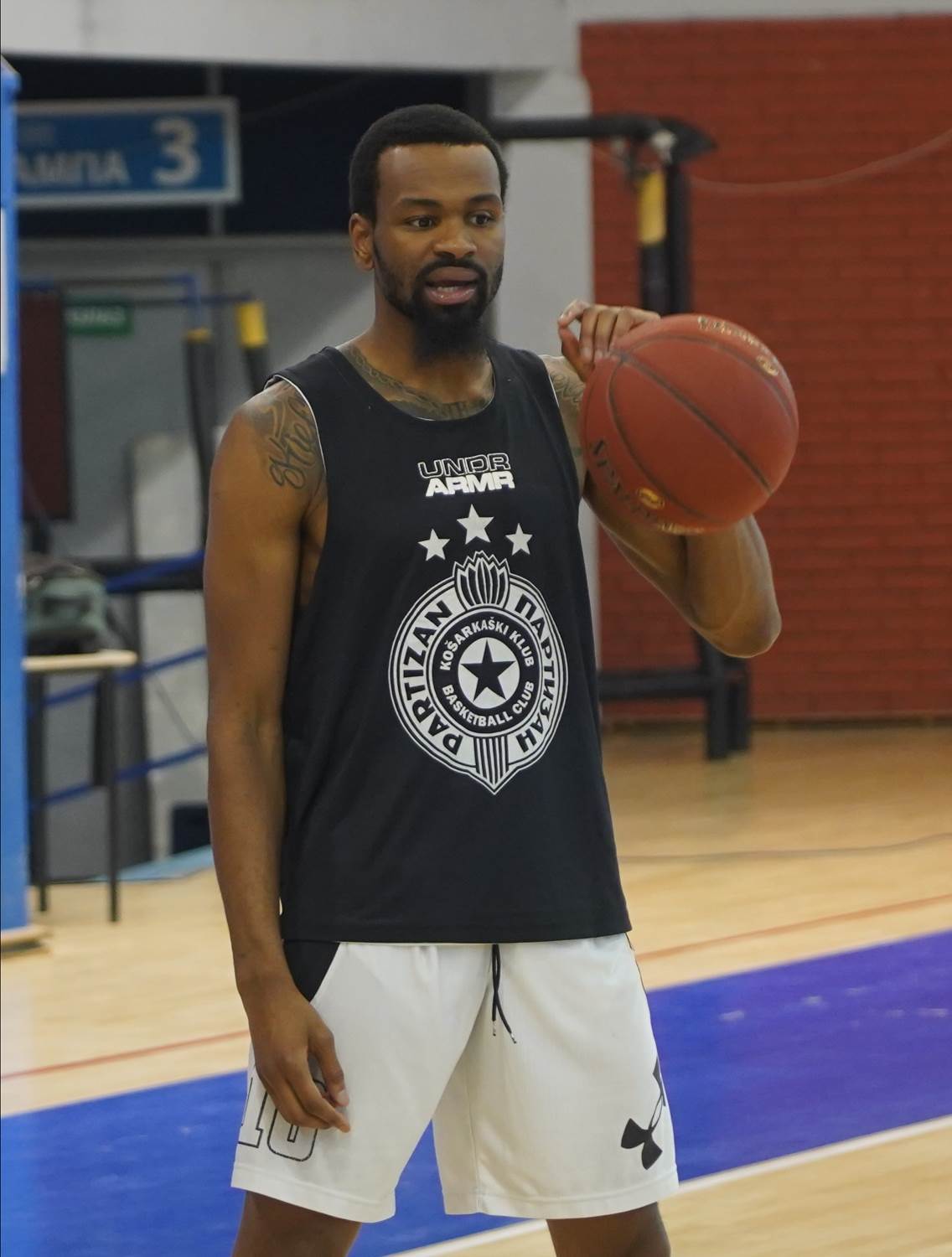 Partizan Košarka (3)