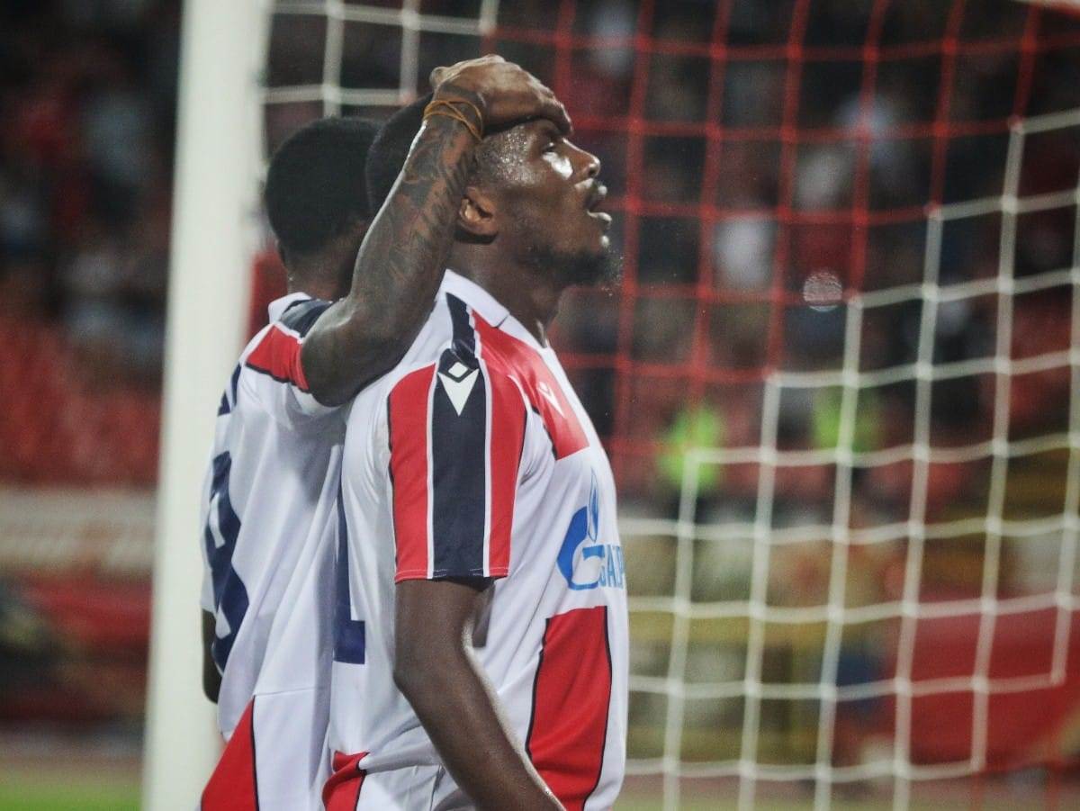 Crvena zvezda CFR (3)