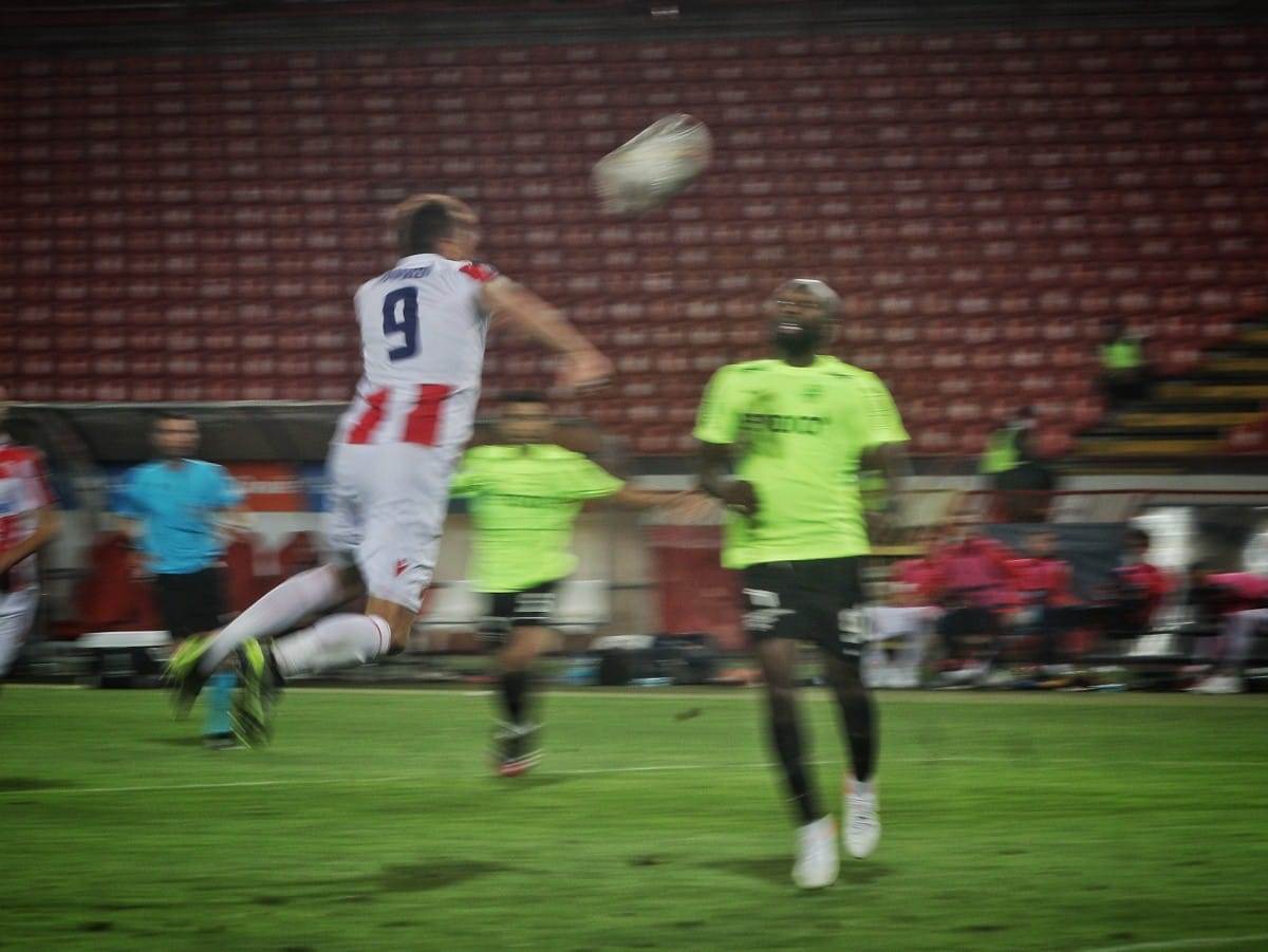 Crvena zvezda CFR (8)