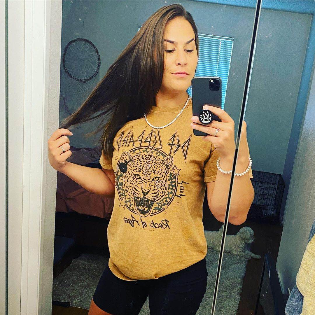 Džesika Aj UFC zvezda na sajtu za odrasle