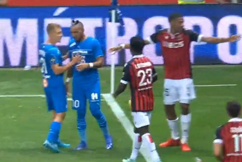 Haos na utakmici Nica Olimpik Marsej član stručnog štaba nokautirao navijača