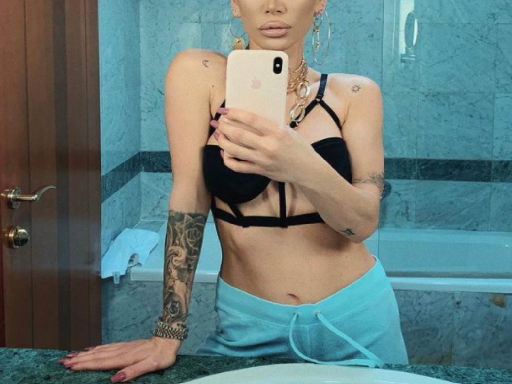 Nikolija bez šminke