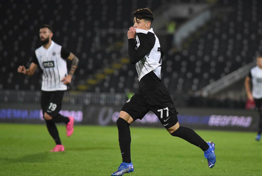 fk partizan radnički (8)