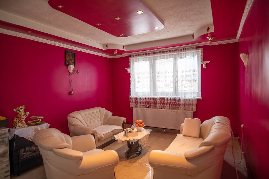 Gastarbajtersko selo kod Šapca, u kućama Luj Viton i Versaće