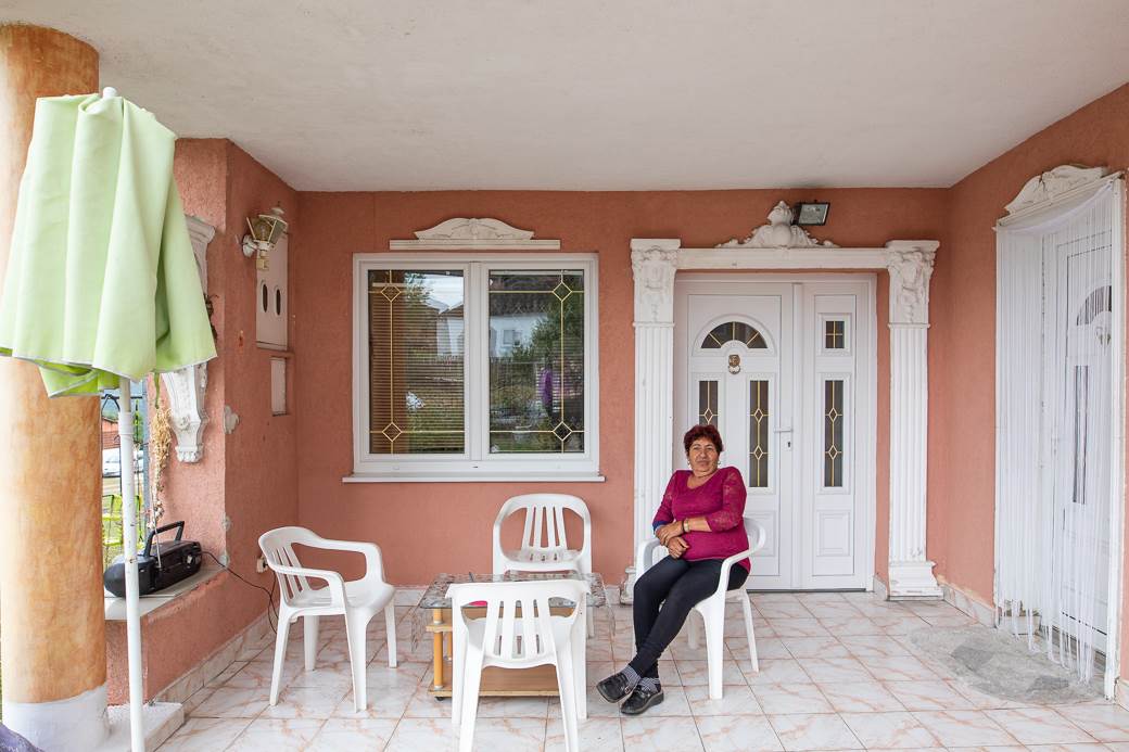 Gastarbajtersko selo kod Šapca, u kućama Luj Viton i Versaće