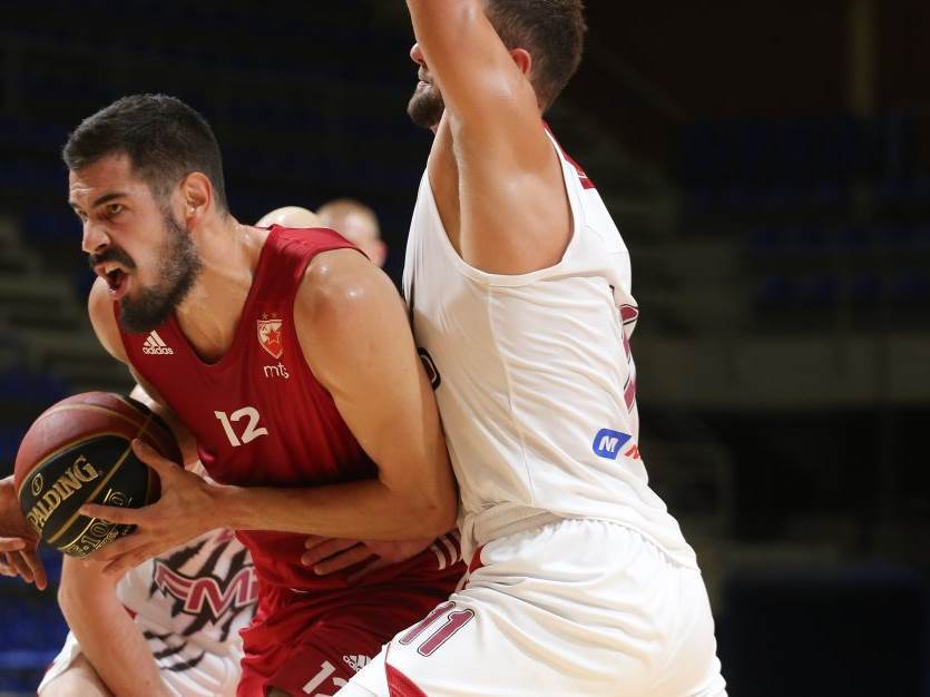 Nikola Kalinic Zvezda