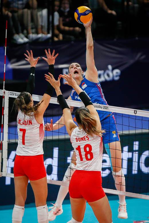 Tijana Bošković i Katarina Lazović su donele Srbiji finale Evropskog prvenstva