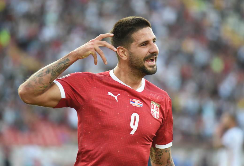 Piksi uporedio Mitrovića sa Pančevim