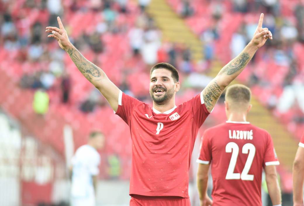 Piksi uporedio Mitrovića sa Pančevim