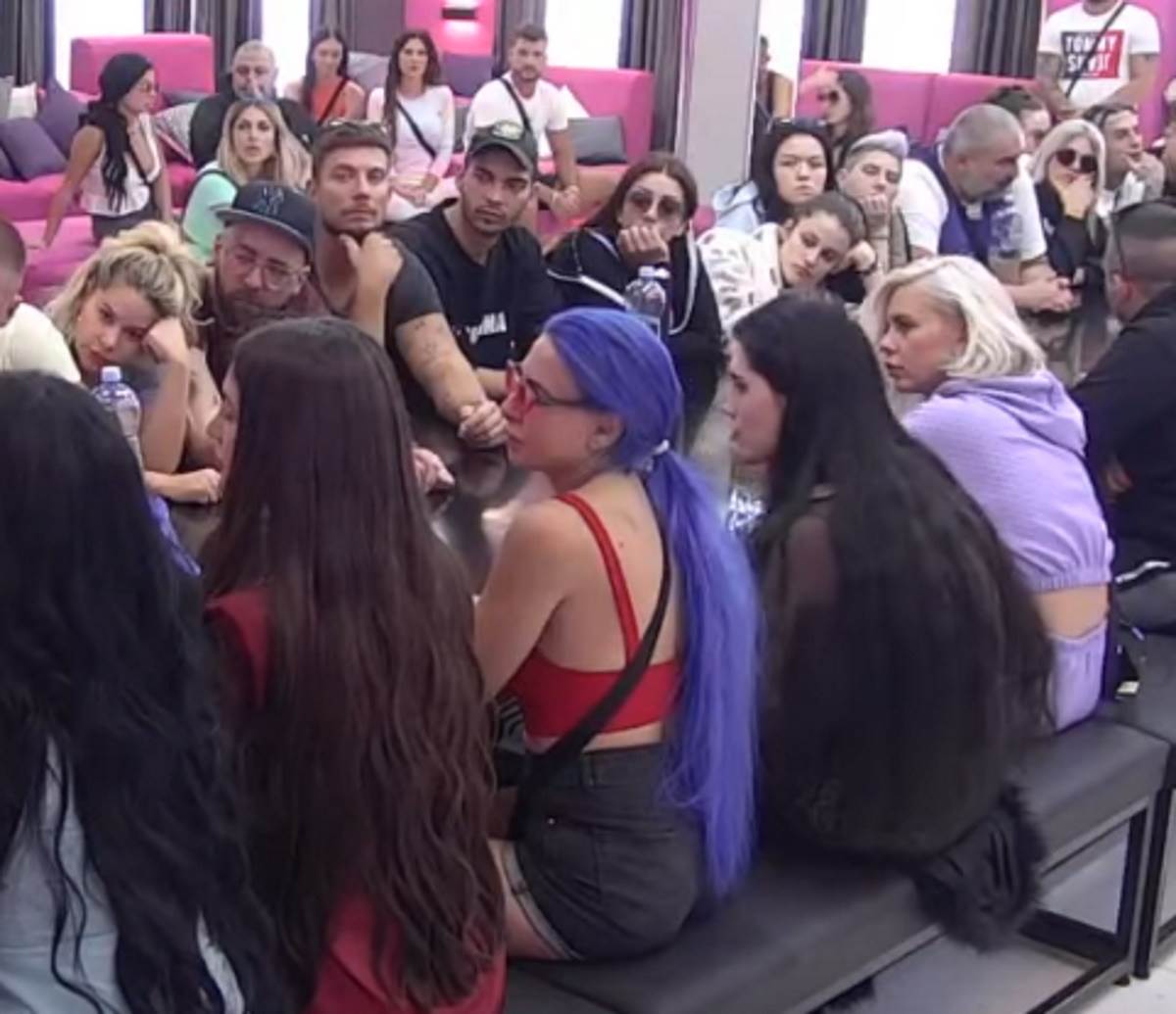 Zadruga učesnice bez šminke video