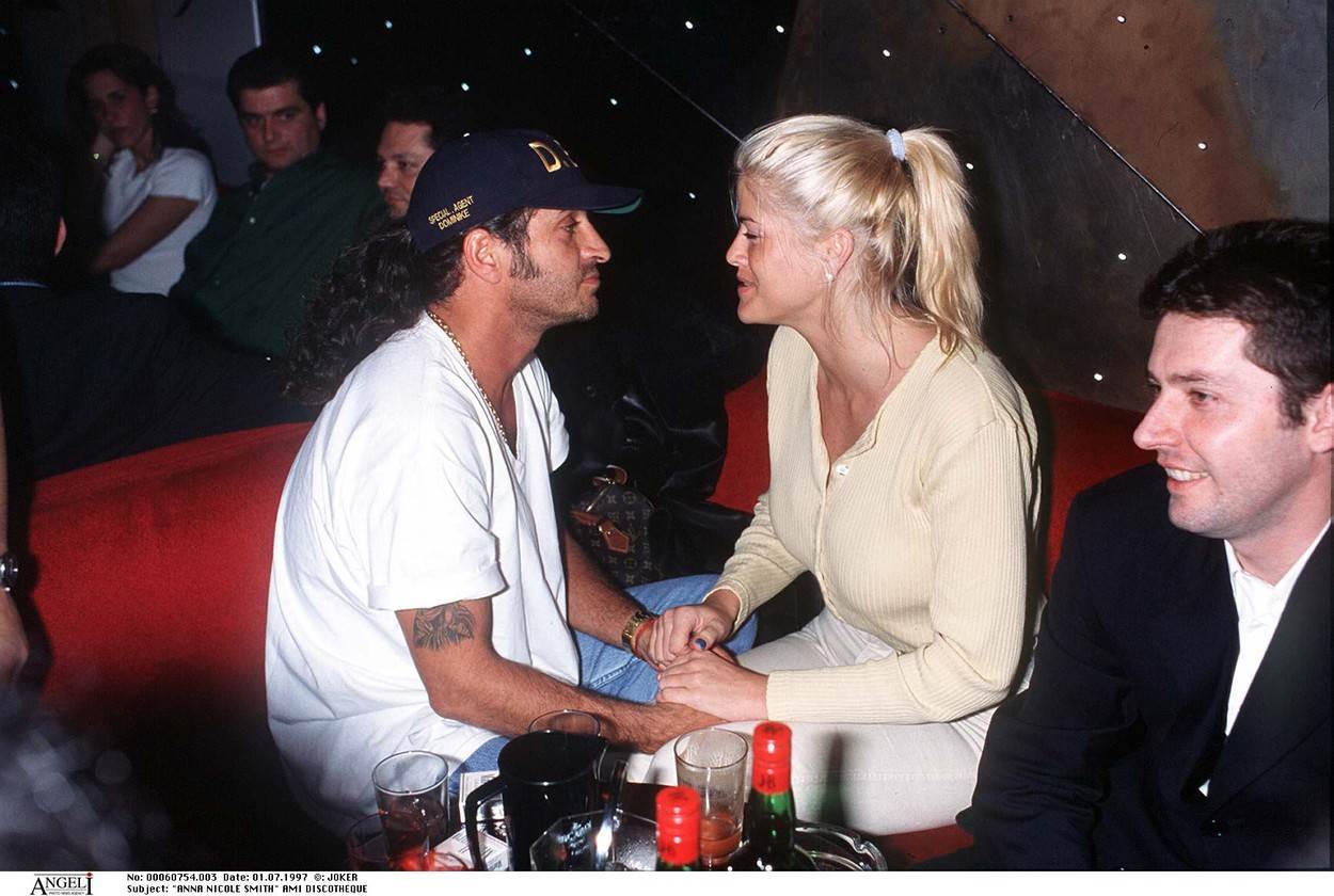 ana-nikol-smit-0020159552