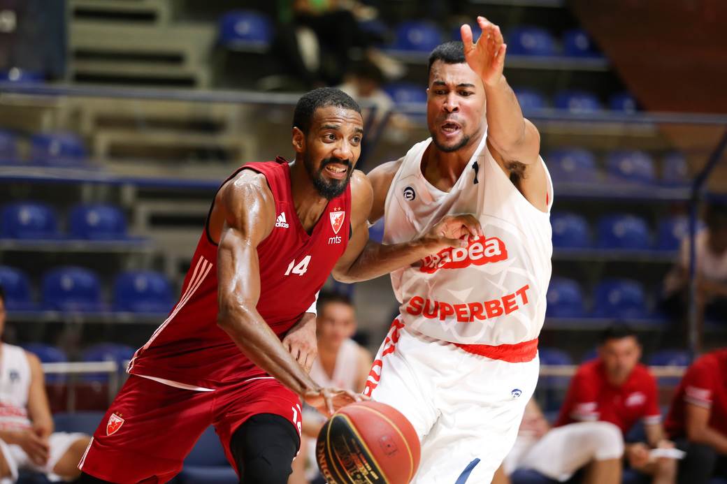 Crvena Zvezda, Oradea, prijateljska utakmica, hala Aleksandar Nikolić (14)