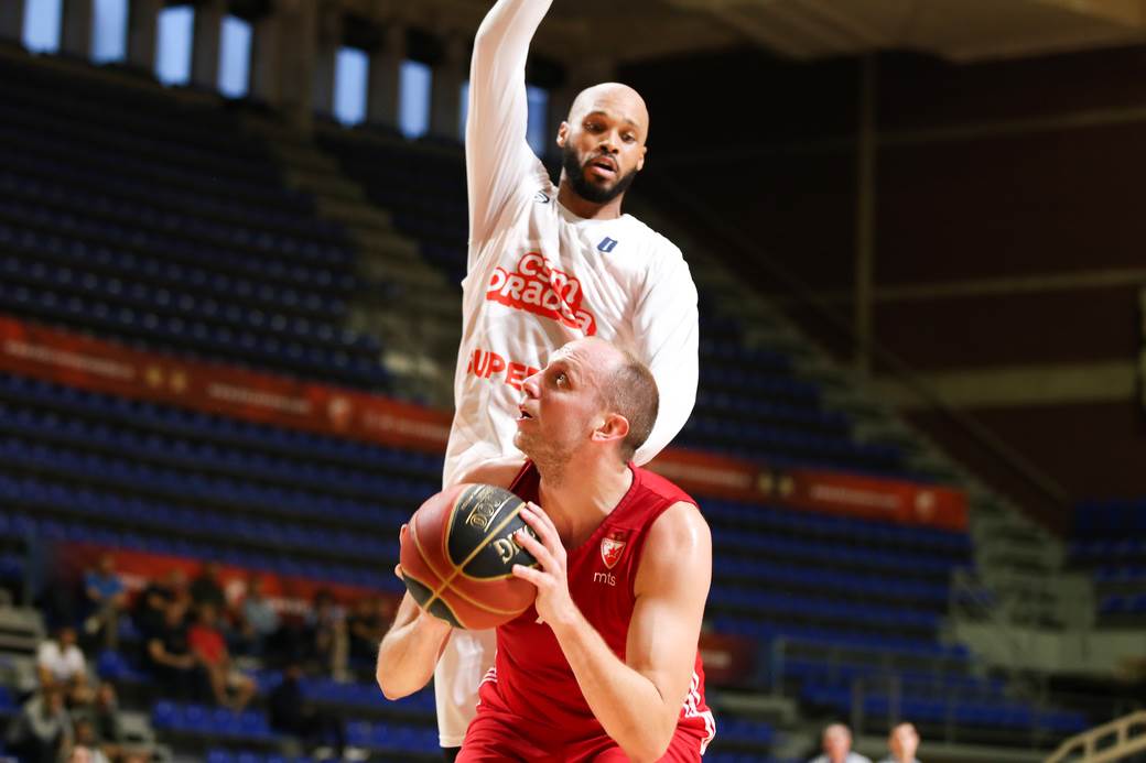 Crvena Zvezda, Oradea, prijateljska utakmica, hala Aleksandar Nikolić (15)