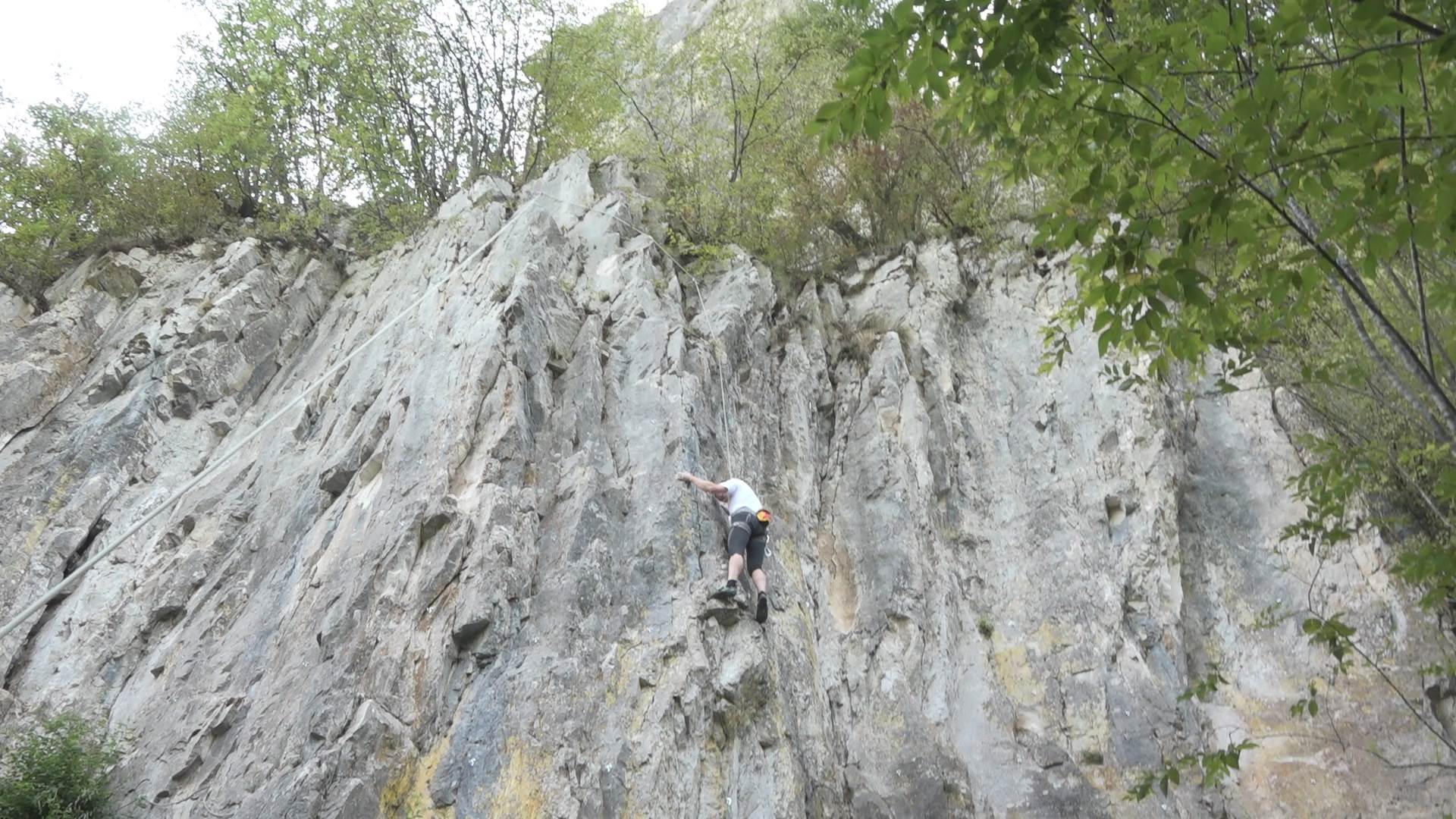 Maneken Stefan Knežević se preselio u selo Dragačevo