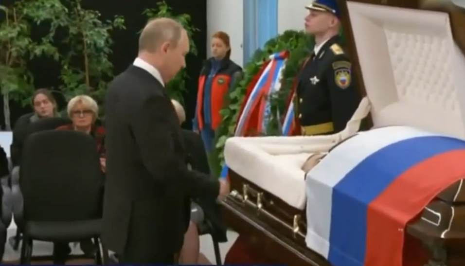 Sahrana Jevgenij Ziničev (1)