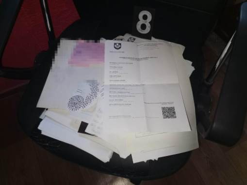 Falsifikovanje dokumenata