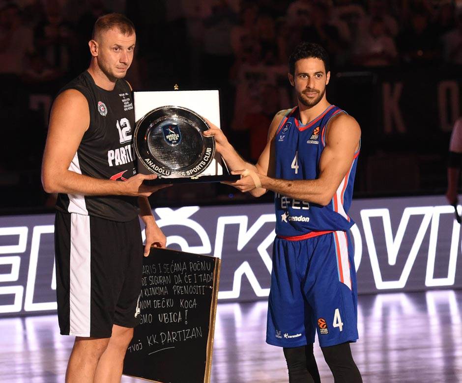 Novica Veličković, oproštajna utakmica (4)