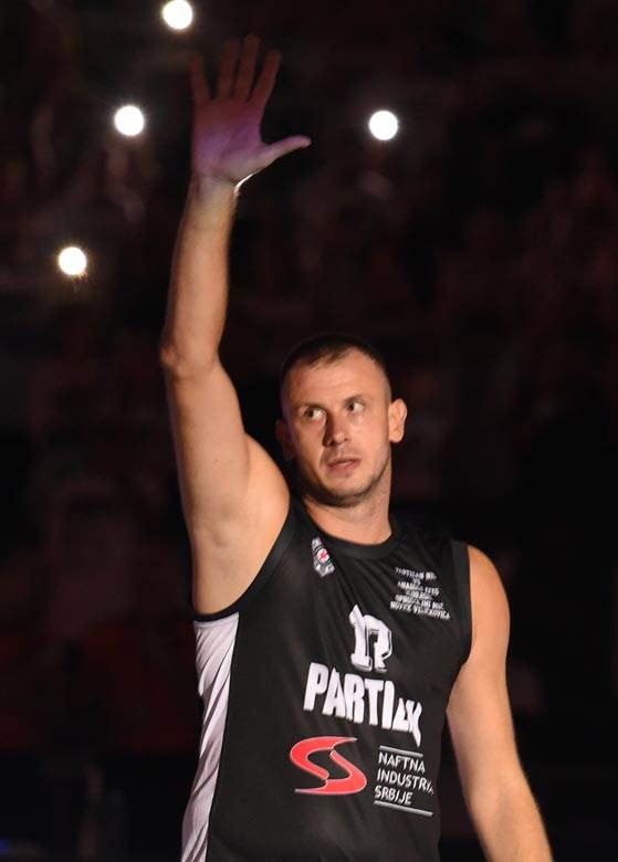 Novica Veličković, oproštajna utakmica (12)