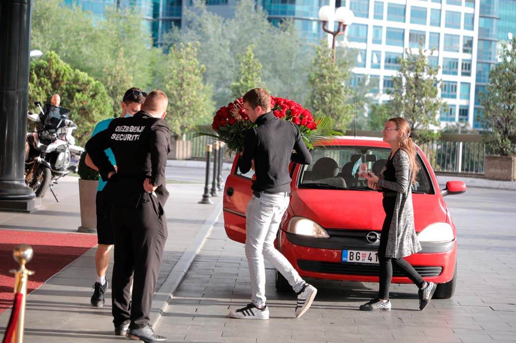 Zdravko Čolić pevao na venčanju Kostadina Terzića