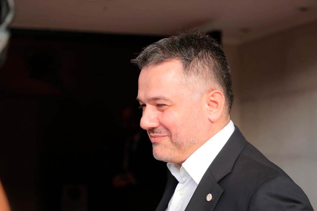 Zdravko Čolić pevao na venčanju Kostadina Terzića