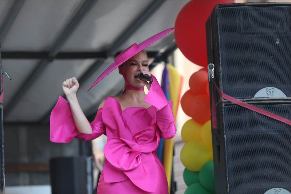 Prajd parada, nataša bekvalac (3)