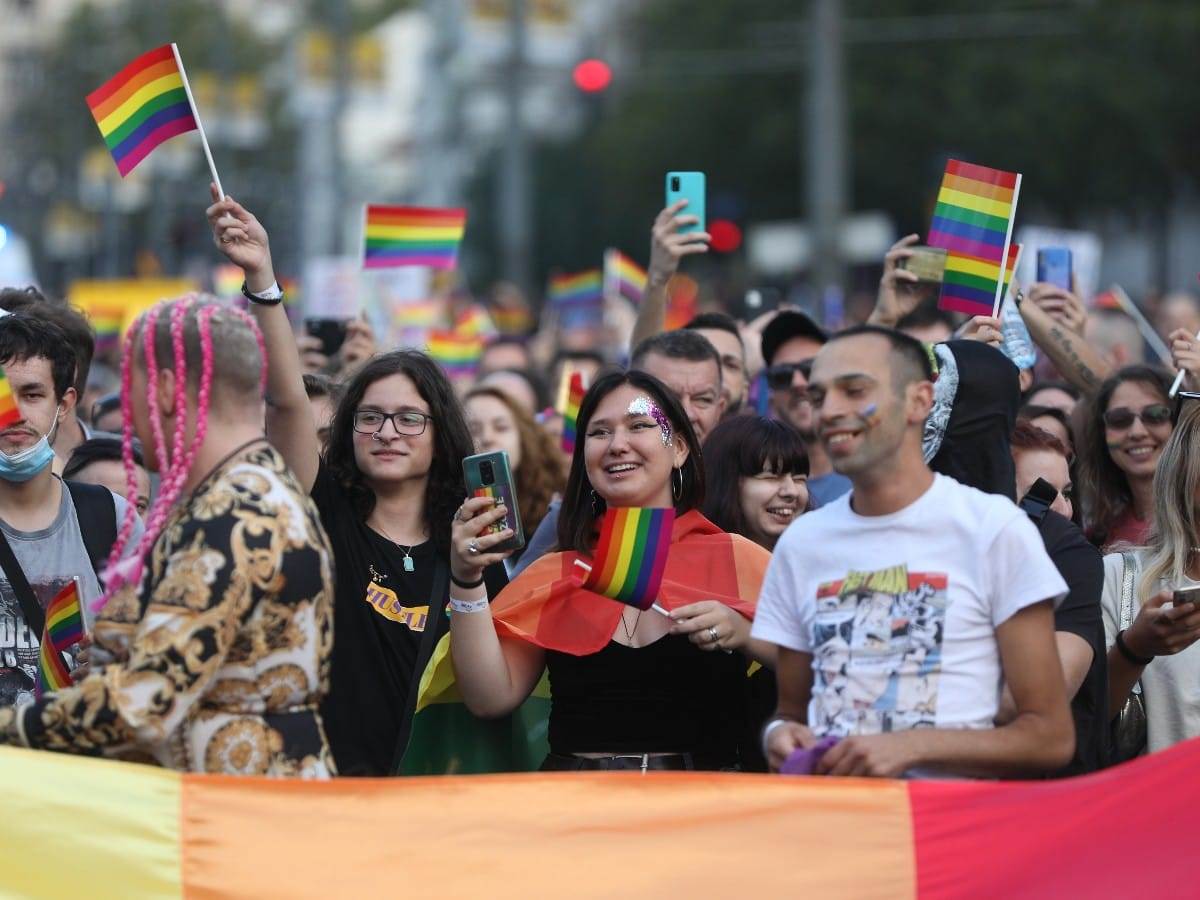 Prajd parada, nataša bekvalac (11)