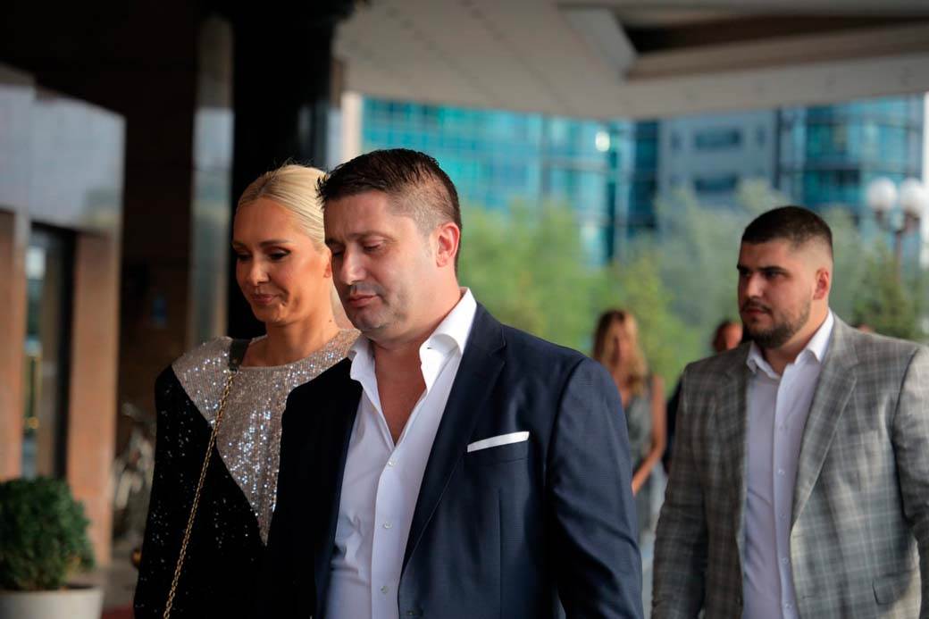 Zdravko Čolić pevao na venčanju Kostadina Terzića