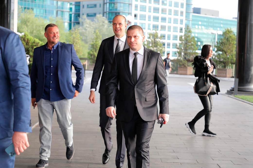 Zdravko Čolić pevao na venčanju Kostadina Terzića