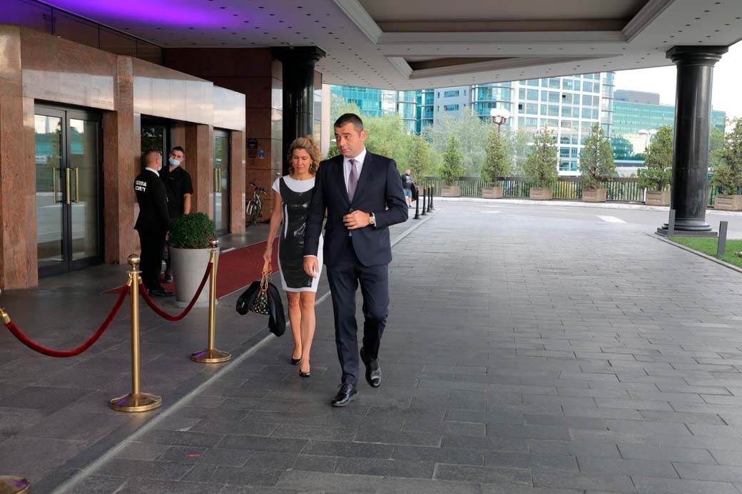 Zdravko Čolić pevao na venčanju Kostadina Terzića