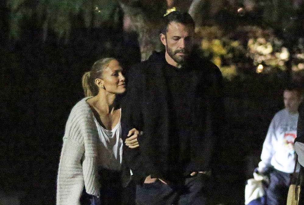 Dzenifer-Lopez-i-Ben-Aflek-0632787087